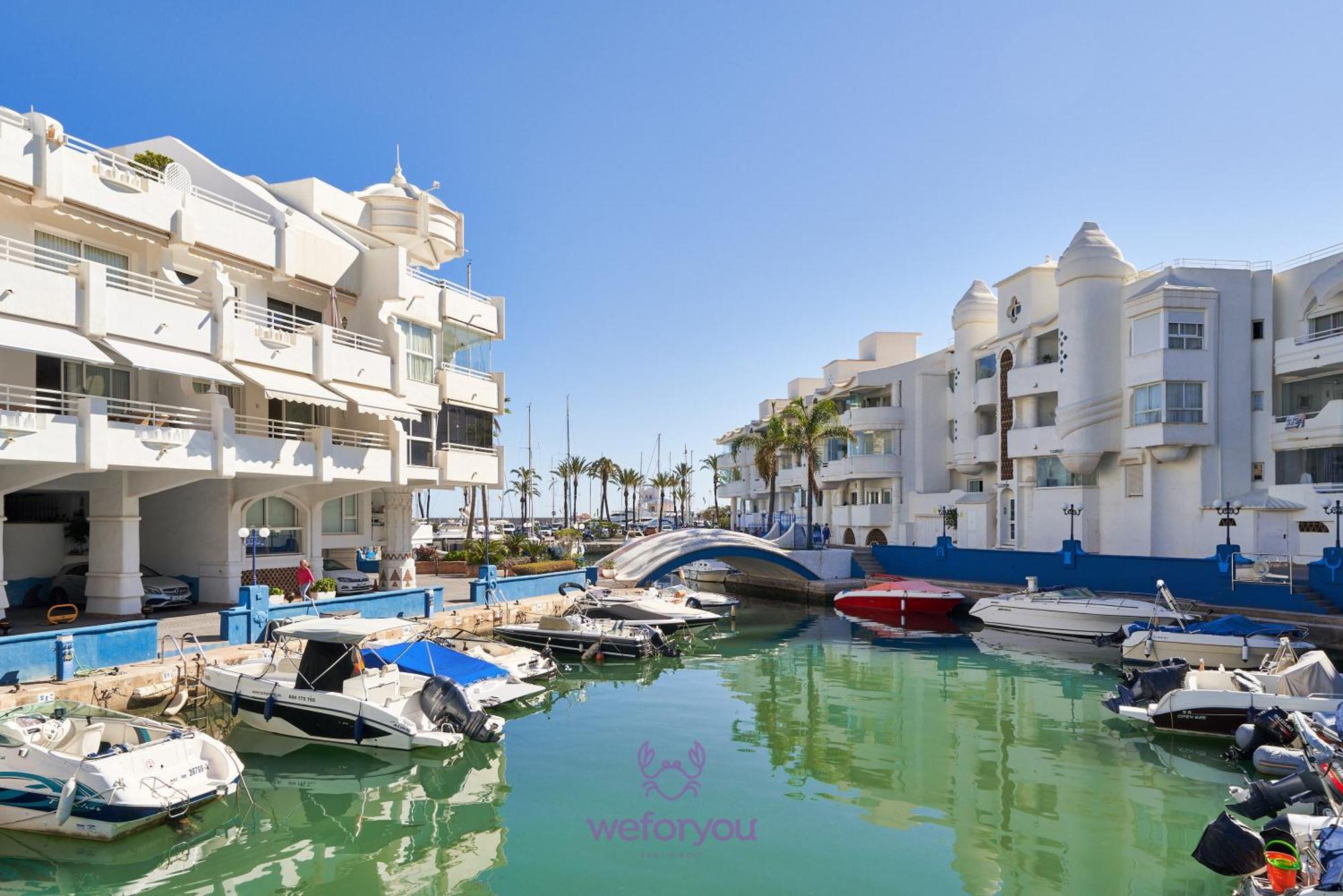 Weforyou Isla De Poniente 2 Bedrooms And Parking Benalmádena Kültér fotó