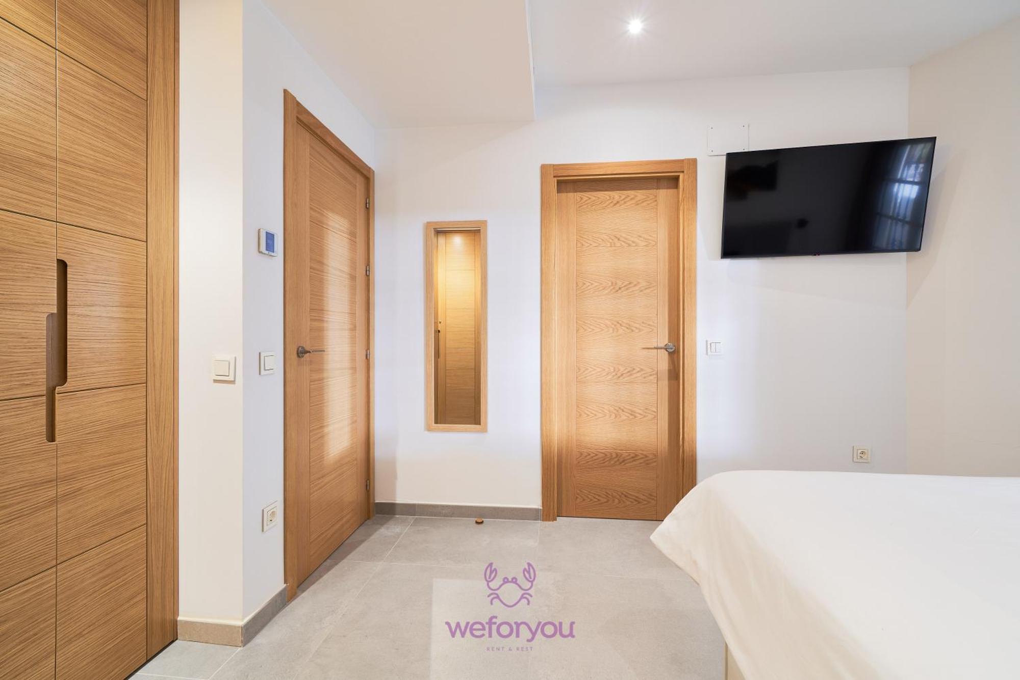 Weforyou Isla De Poniente 2 Bedrooms And Parking Benalmádena Kültér fotó